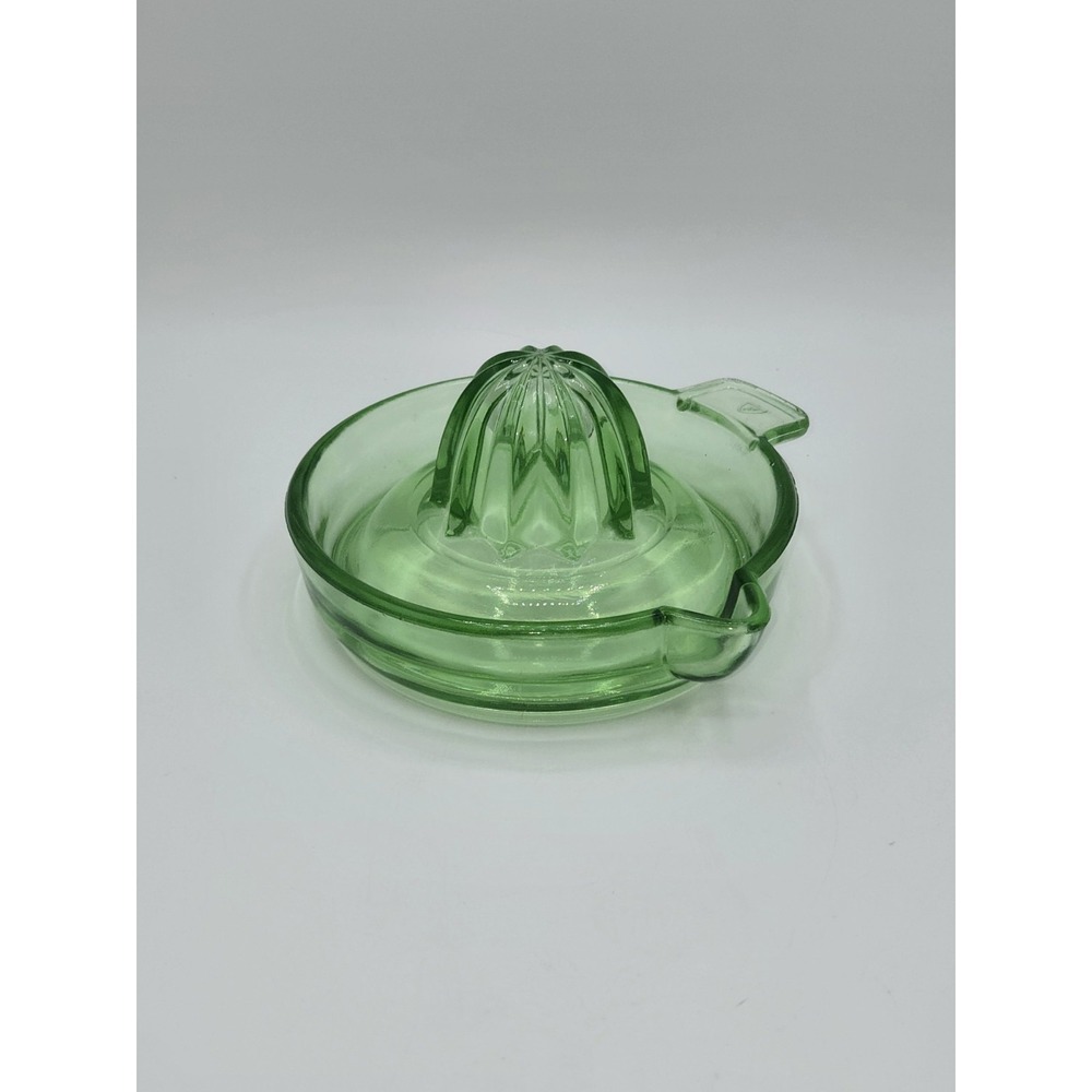 Federal Glass Uranium Green Glass Reamer Citrus Juicer Depression Glass‎ 6"